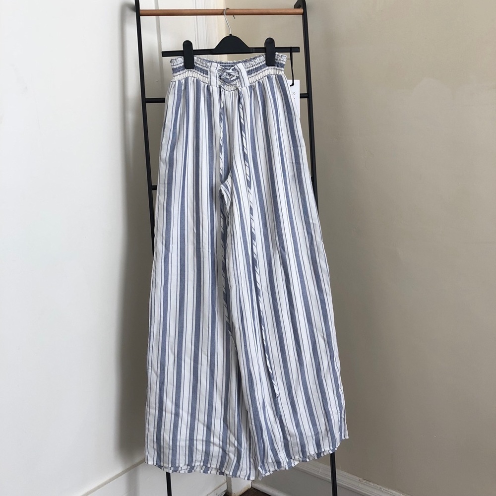 Wide leg pants | never worn | with tags